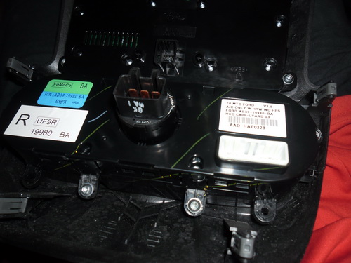 คลับ BT-50-Ranger-ใครติดจอ LCD ให้ All New Mazda BT-50 มาบ้างแล้วครับ ช่วยแนะนำหน่อยครับ-2
